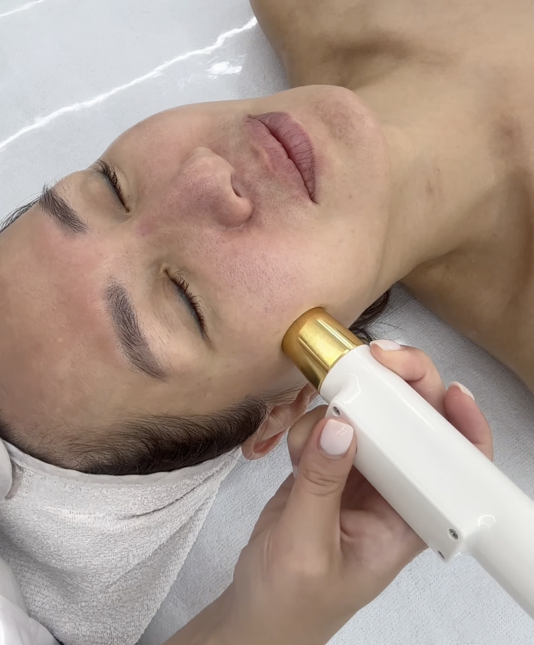 Korean Glass Skin behandling hos Gino Beauty